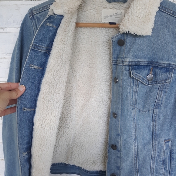 Universal Thread Denim Sherpa Trucker Jacket - Picture 4 of 7